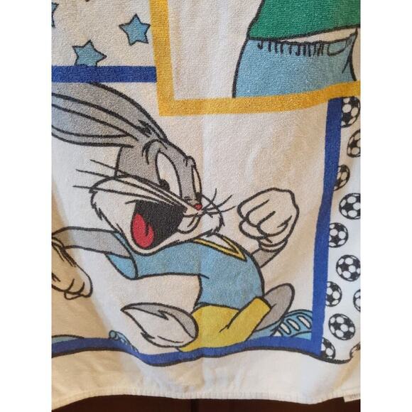 Vintage 2000 Looney Tunes Tweety Sylvester Daffy Duck Bugs Bunny Beach Towel - Picture 9 of 13